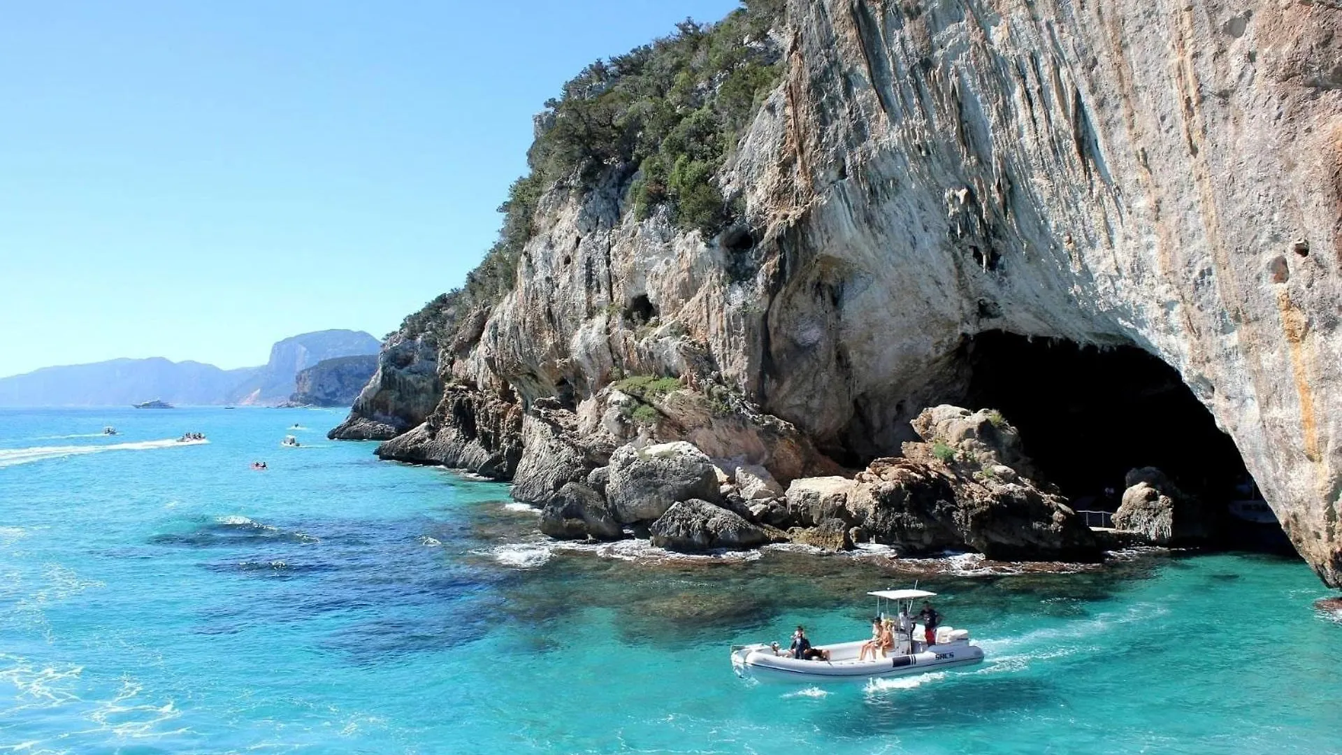 Casa Al Mare Orchidea - Motoparking - Wifi Free - Ac Cala Gonone Apartment